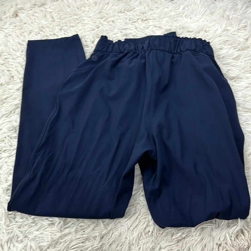 Lululemon Keep Moving Pant 7/8 High-Rise True Navy